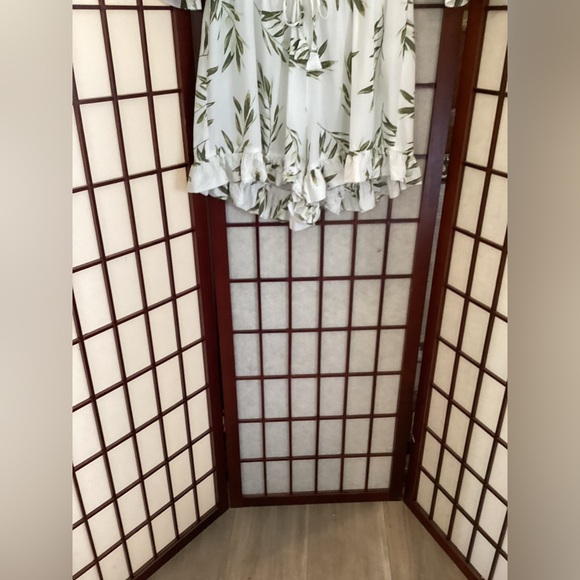 PIYAMA leaf print casual romper - Picture 3 of 7